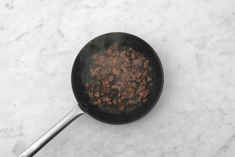 Cook the beef & bacon