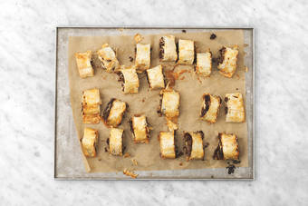 Bake the filo-wrapped bites