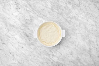 On met la main à la pâte