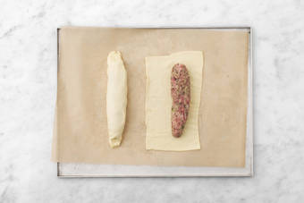 Saucijzenbroodje bakken