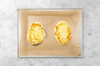 Build your Khachapuri