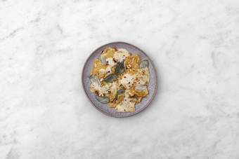 Nei piatti con eleganza