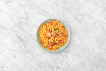 Añade los fideos y ¡a disfrutar!