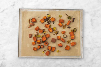 Låt sötpotatis och purjo svalna