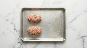 Form Meatloaves