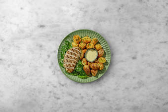 Hähnchenbrust braten & Anrichten