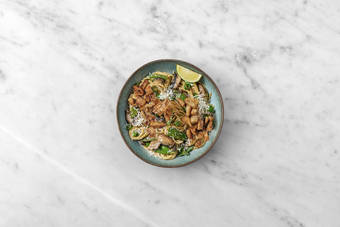 Vegane Filetstücke anbraten