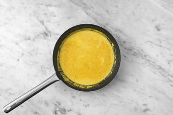  Tout est dans la sauce !