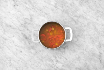 Plouf dans la marmite !