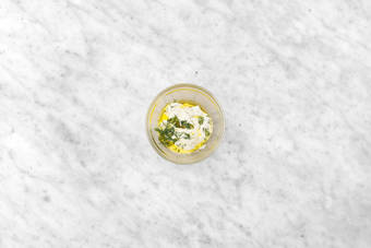 Make the dill yoghurt