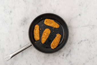 Cook plant-based chicken