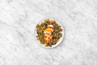 Cocina el pollo y disfruta