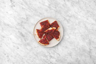 A quadrotti o fettine