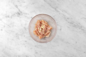 Hähnchen marinieren