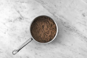 Au tour des nouilles 