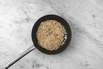 Le riz prend des couleurs