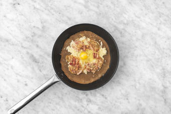 On assemble les galettes