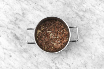 Sortez les marmites !