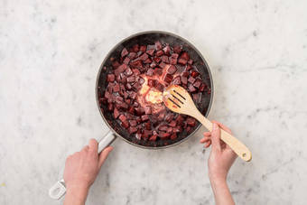 Rote Beete glasieren