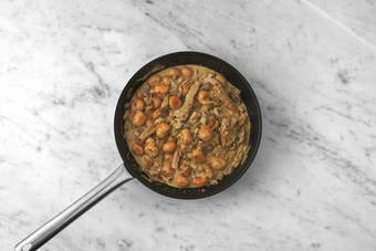 Gnocchipfanne fertig stellen