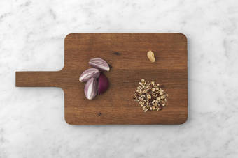 2-3 coups de couteaux 