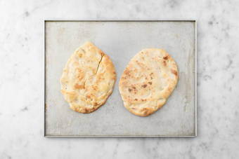 Mix the Garlic Yoghurt