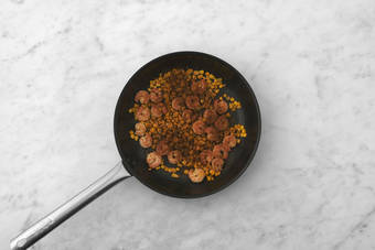 Cook the prawns & corn