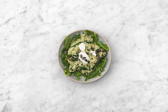 On dresse, on savoure !