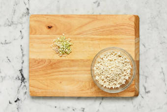 Prep lemongrass and tofu