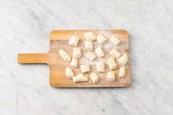 Roll gnocchi