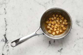 Prep and cook apple relish