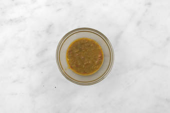 Préparer la pâte de curry