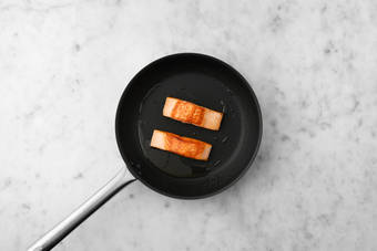 Protagonista il salmone