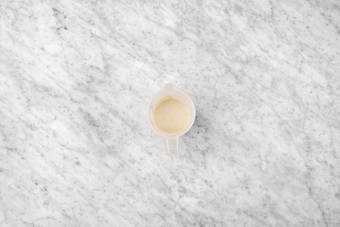 Preparare il pesto di noci