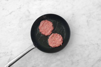 Hamburguesas al fuego