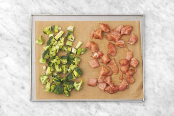 Bag kylling og broccoli