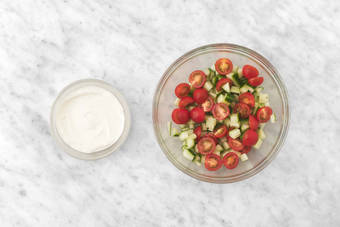 Blanda gurksallad och dressing