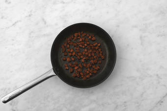 Cook chorizo & bake flatbread