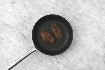 Steak anbraten