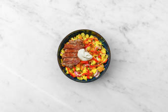 Steak braten & Anrichten