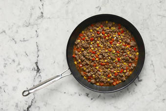 Finish chili and prep