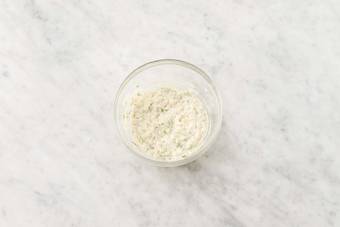 Make dill-garlic sauce