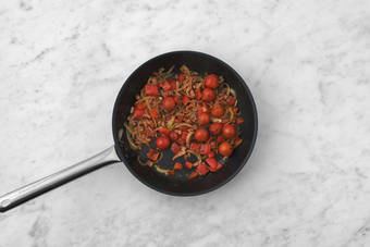 Steg bacon og grøntsager