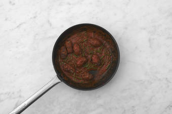 Simmer your Harissa Sauce