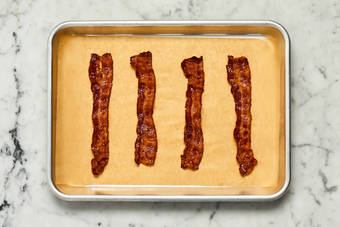 Cook bacon
