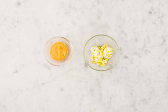 Mozzarella marinieren