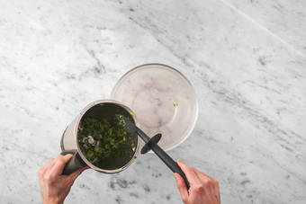 Hackfleisch vorbereiten