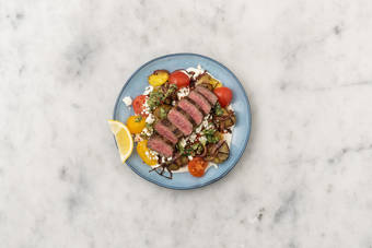 Steaks braten & Anrichten