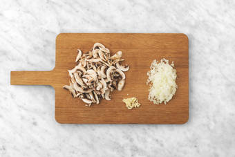 Champignons snijden
