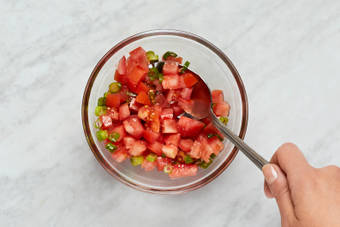 Make Pico de Gallo